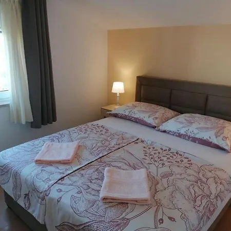 Tara 2 Otel Medulin